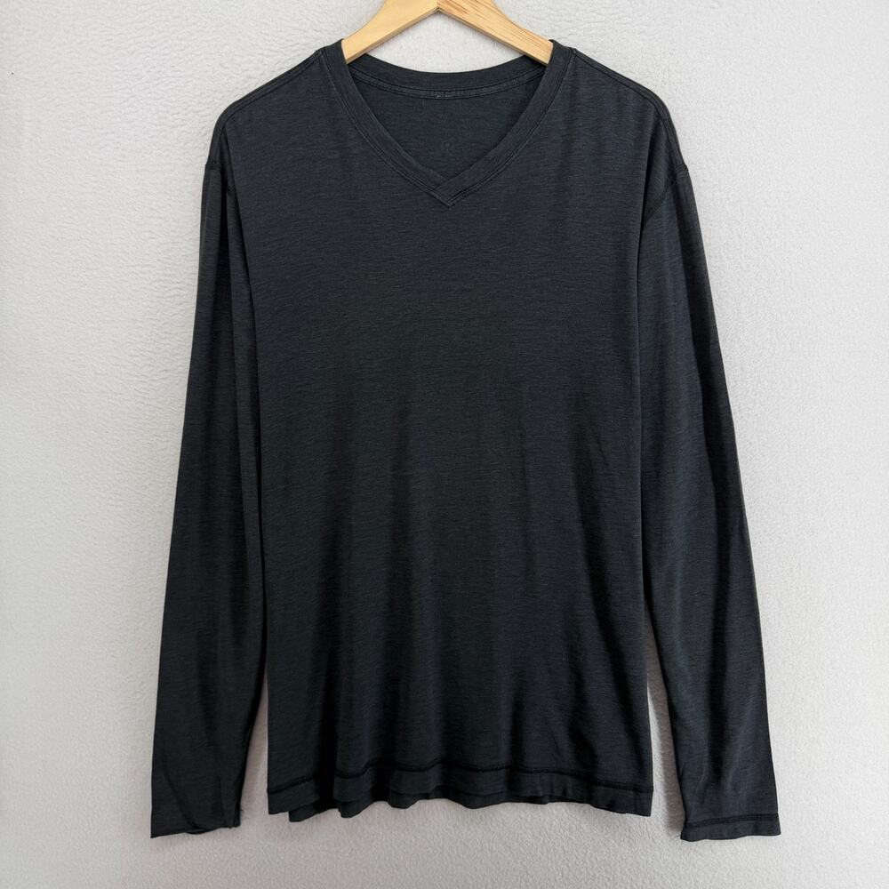 LULULEMON Shirt Mens XL 5 Year Basic Tee V-Neck Long Sleeve Heathered Black